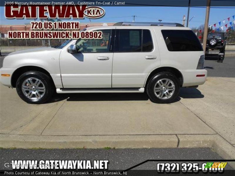 Cashmere Tri-Coat / Camel 2006 Mercury Mountaineer Premier AWD