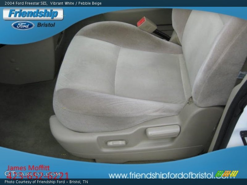 Vibrant White / Pebble Beige 2004 Ford Freestar SES