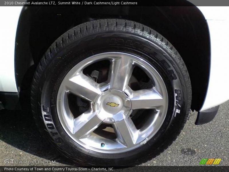 Summit White / Dark Cashmere/Light Cashmere 2010 Chevrolet Avalanche LTZ