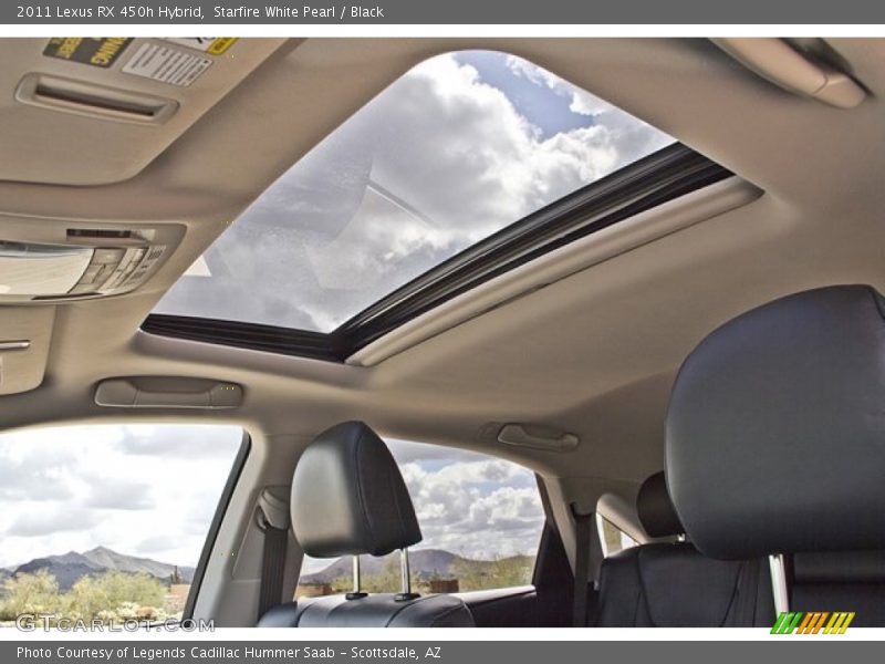 Sunroof of 2011 RX 450h Hybrid