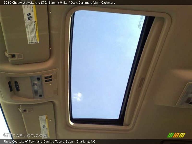 Summit White / Dark Cashmere/Light Cashmere 2010 Chevrolet Avalanche LTZ