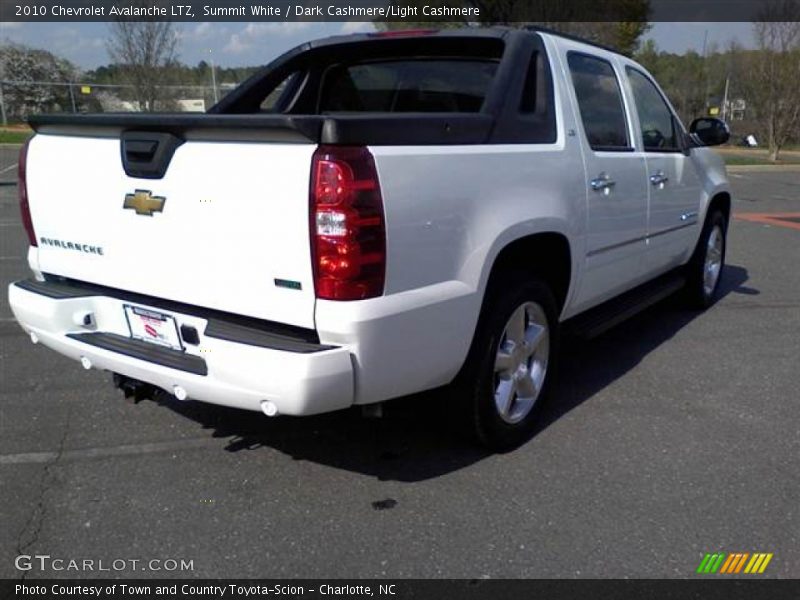 Summit White / Dark Cashmere/Light Cashmere 2010 Chevrolet Avalanche LTZ