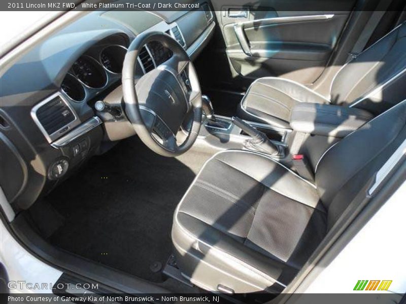 White Platinum Tri-Coat / Dark Charcoal 2011 Lincoln MKZ FWD