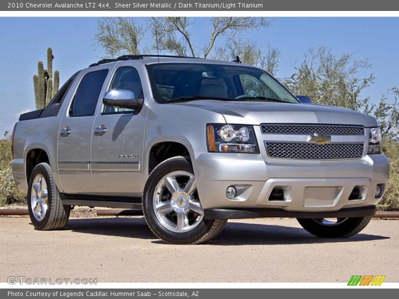 Front 3/4 View of 2010 Avalanche LTZ 4x4