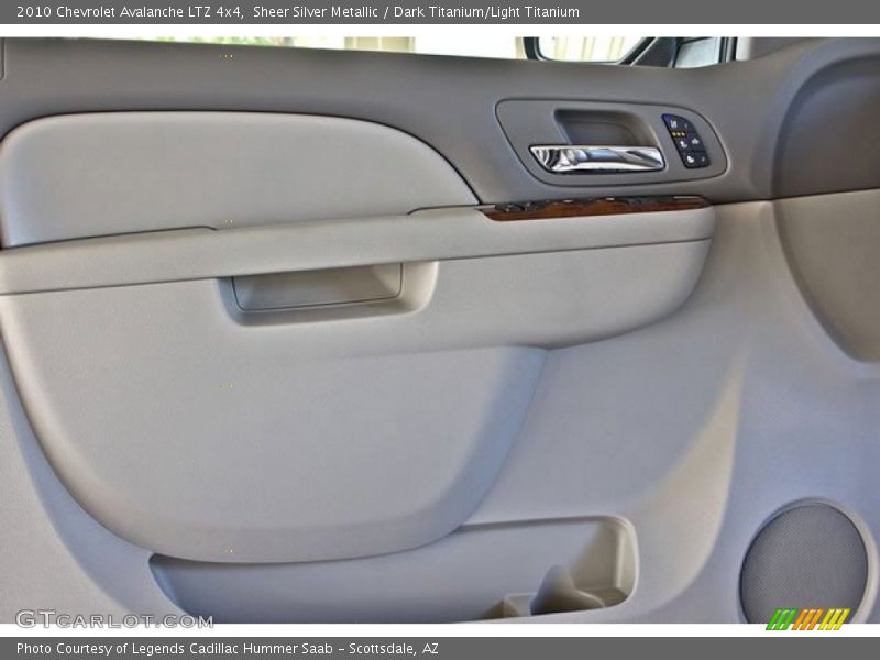 Sheer Silver Metallic / Dark Titanium/Light Titanium 2010 Chevrolet Avalanche LTZ 4x4