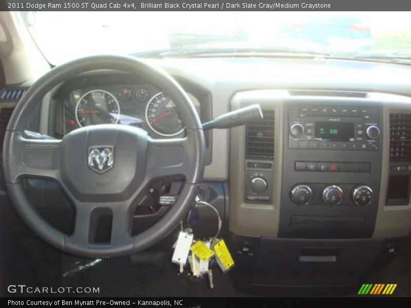 Brilliant Black Crystal Pearl / Dark Slate Gray/Medium Graystone 2011 Dodge Ram 1500 ST Quad Cab 4x4