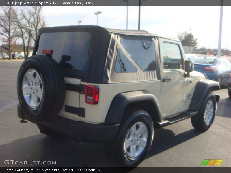 Sahara Tan / Black 2011 Jeep Wrangler Sport S 4x4