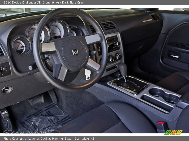 Stone White / Dark Slate Gray 2010 Dodge Challenger SE