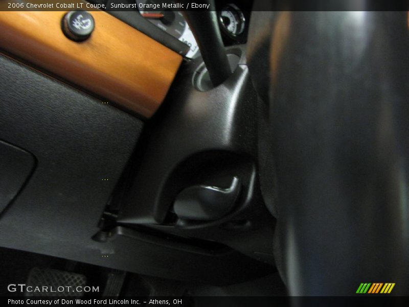 Sunburst Orange Metallic / Ebony 2006 Chevrolet Cobalt LT Coupe