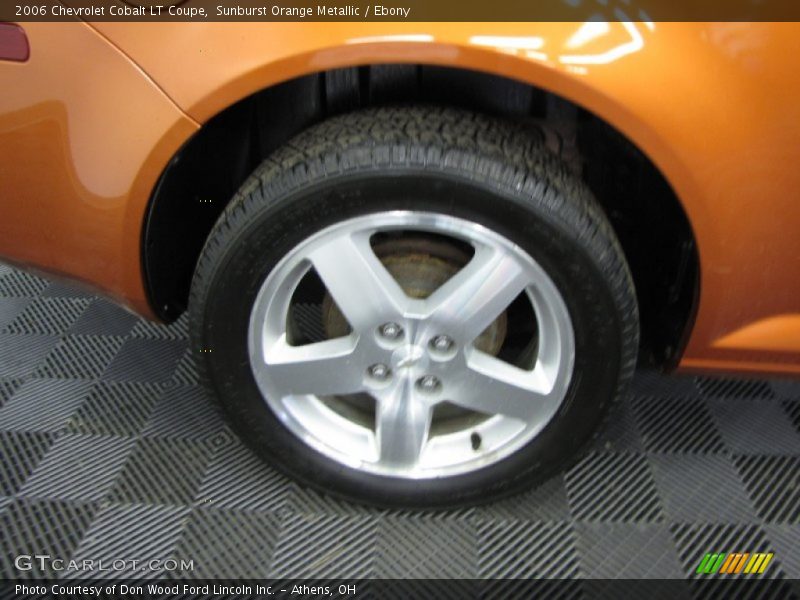 Sunburst Orange Metallic / Ebony 2006 Chevrolet Cobalt LT Coupe