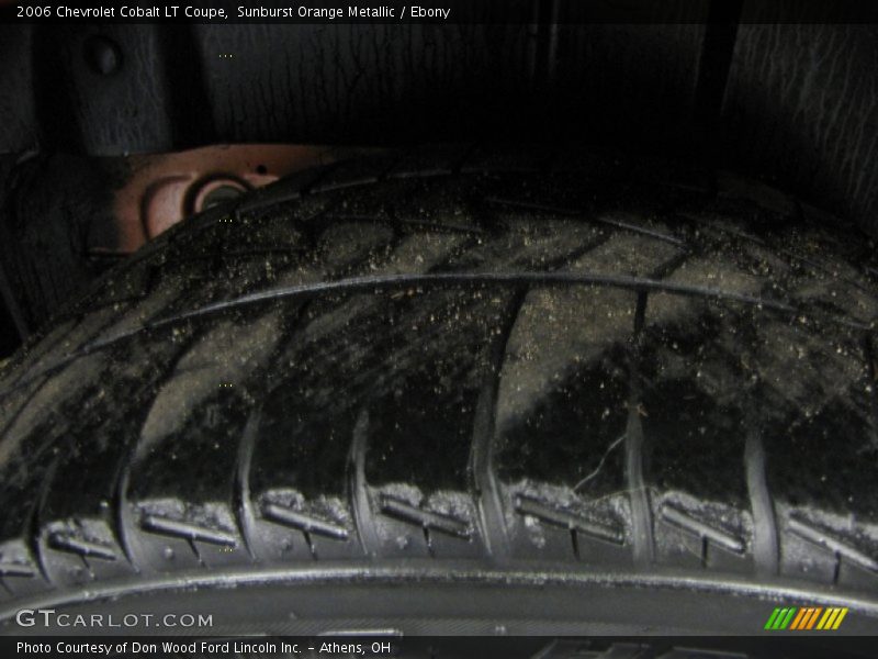 Sunburst Orange Metallic / Ebony 2006 Chevrolet Cobalt LT Coupe