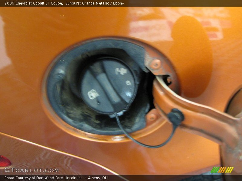Sunburst Orange Metallic / Ebony 2006 Chevrolet Cobalt LT Coupe