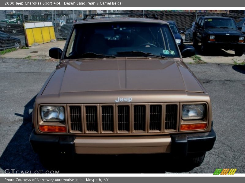Desert Sand Pearl / Camel Beige 2000 Jeep Cherokee Sport 4x4