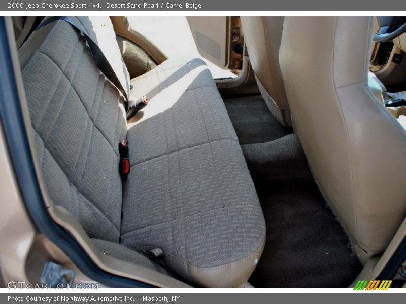 Desert Sand Pearl / Camel Beige 2000 Jeep Cherokee Sport 4x4