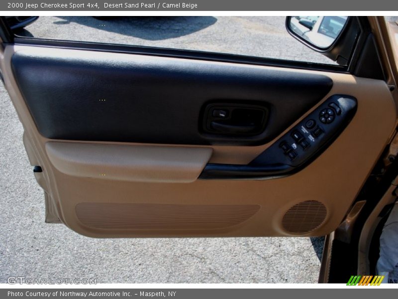 Desert Sand Pearl / Camel Beige 2000 Jeep Cherokee Sport 4x4