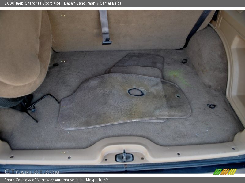 Desert Sand Pearl / Camel Beige 2000 Jeep Cherokee Sport 4x4