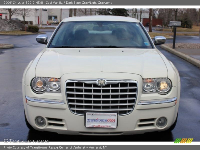Cool Vanilla / Dark Slate Gray/Light Graystone 2006 Chrysler 300 C HEMI