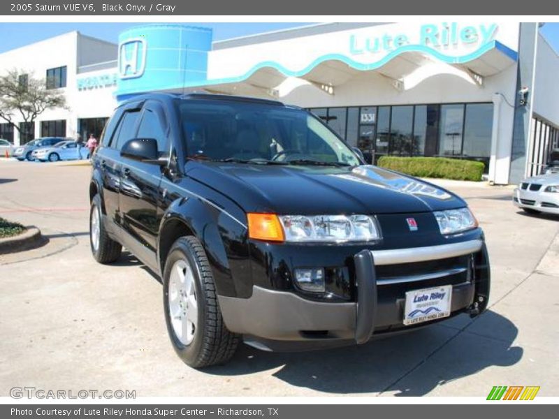 Black Onyx / Gray 2005 Saturn VUE V6