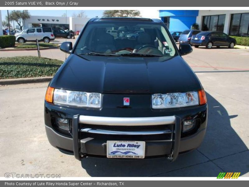 Black Onyx / Gray 2005 Saturn VUE V6
