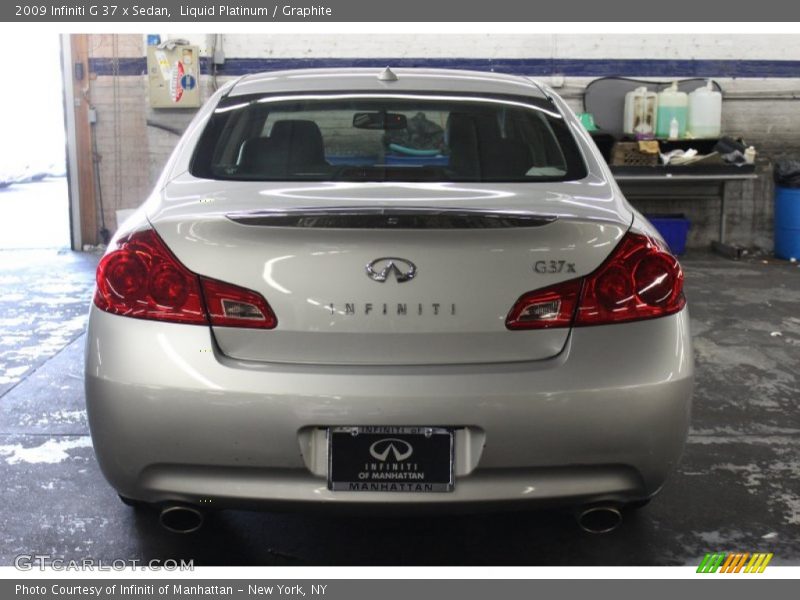 Liquid Platinum / Graphite 2009 Infiniti G 37 x Sedan