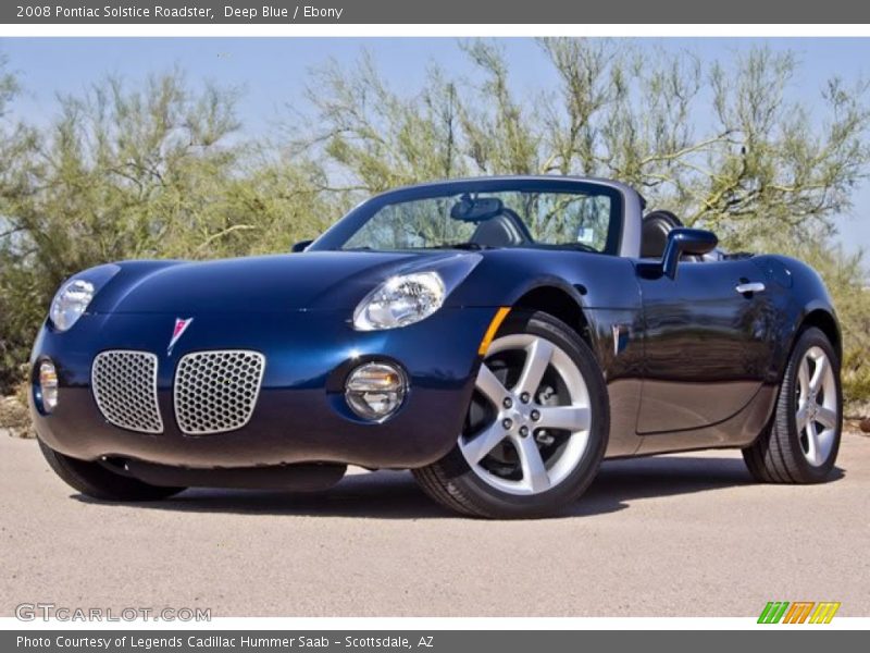 Front 3/4 View of 2008 Solstice Roadster