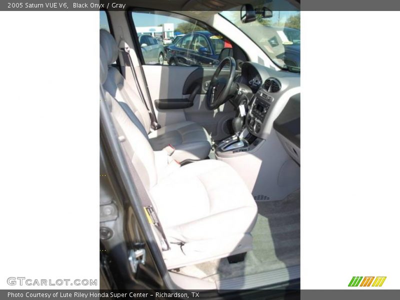 Black Onyx / Gray 2005 Saturn VUE V6
