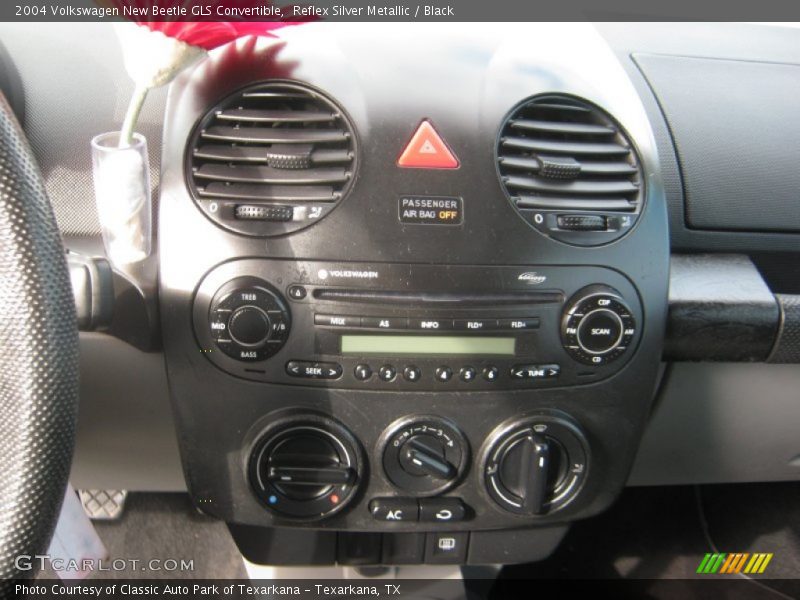 Controls of 2004 New Beetle GLS Convertible