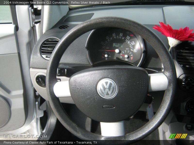 Reflex Silver Metallic / Black 2004 Volkswagen New Beetle GLS Convertible
