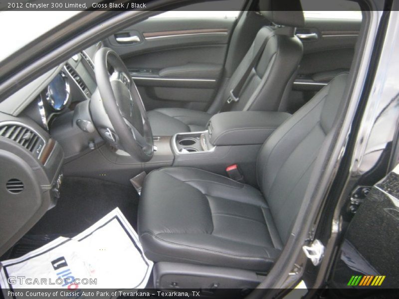 Gloss Black / Black 2012 Chrysler 300 Limited