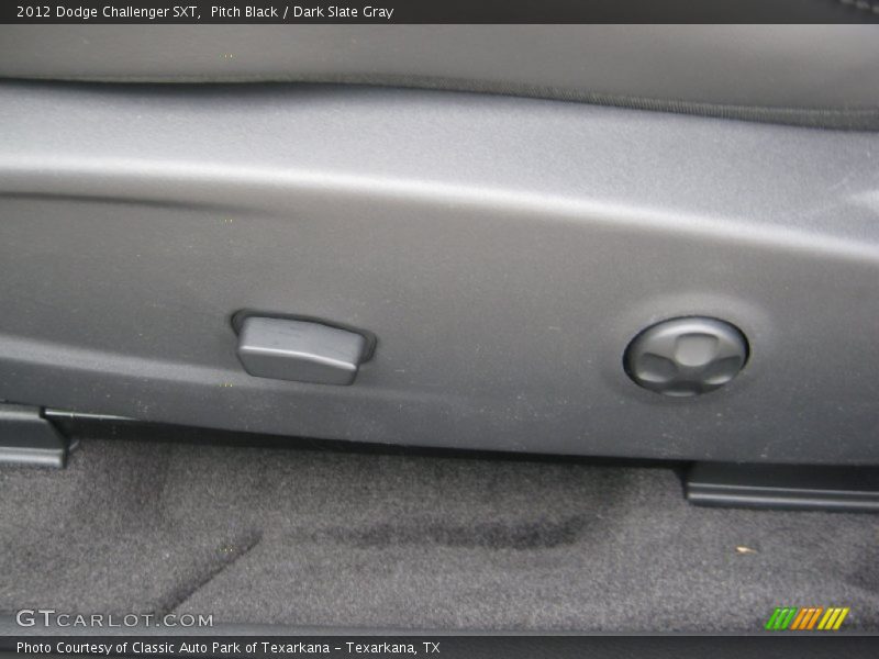 Pitch Black / Dark Slate Gray 2012 Dodge Challenger SXT