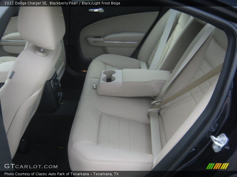 Blackberry Pearl / Black/Light Frost Beige 2012 Dodge Charger SE