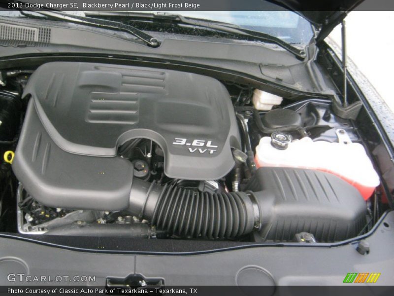 Blackberry Pearl / Black/Light Frost Beige 2012 Dodge Charger SE