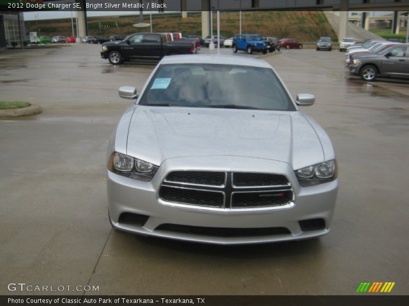 Bright Silver Metallic / Black 2012 Dodge Charger SE