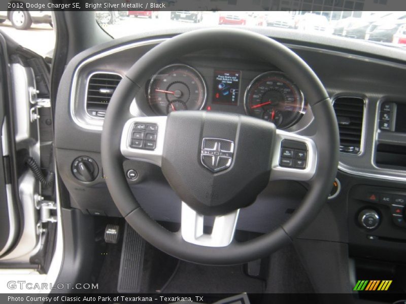 Bright Silver Metallic / Black 2012 Dodge Charger SE