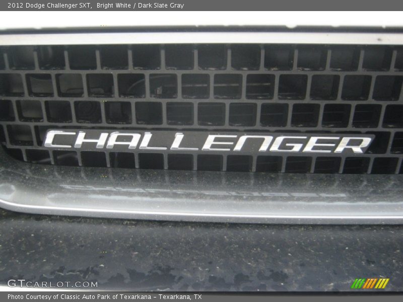 Bright White / Dark Slate Gray 2012 Dodge Challenger SXT
