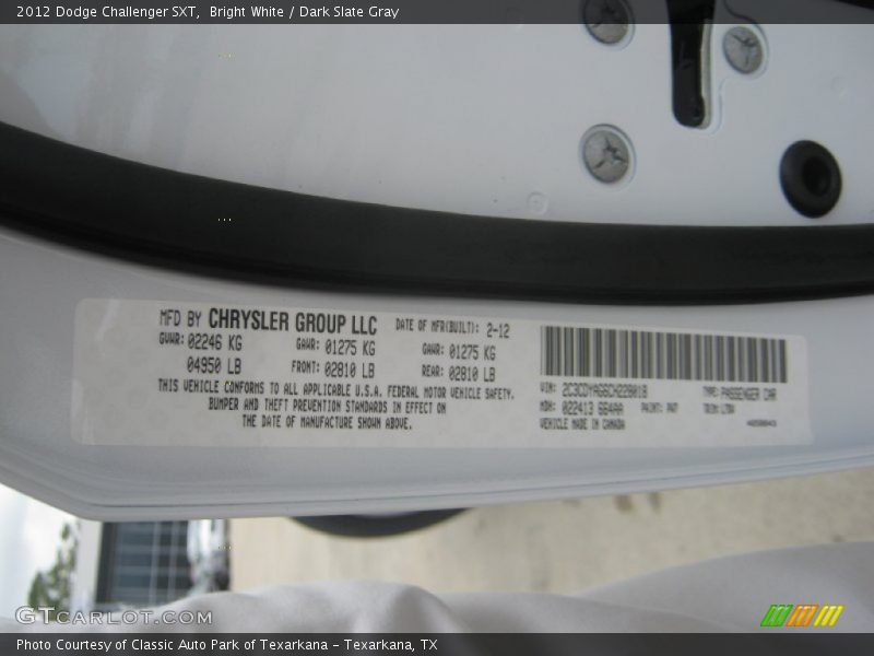 Bright White / Dark Slate Gray 2012 Dodge Challenger SXT