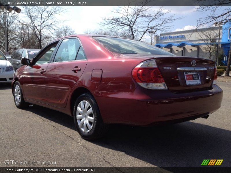 Salsa Red Pearl / Taupe 2006 Toyota Camry LE