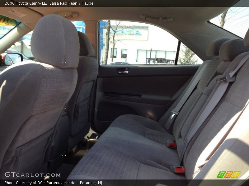 Salsa Red Pearl / Taupe 2006 Toyota Camry LE