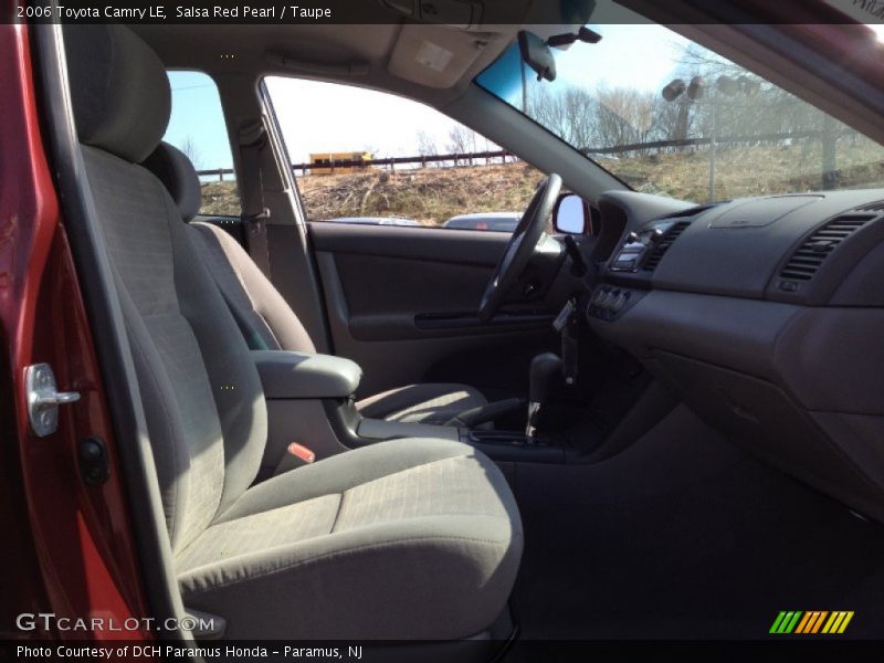 Salsa Red Pearl / Taupe 2006 Toyota Camry LE