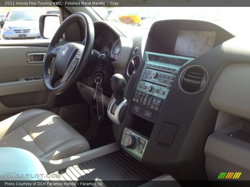 Polished Metal Metallic / Gray 2011 Honda Pilot Touring 4WD