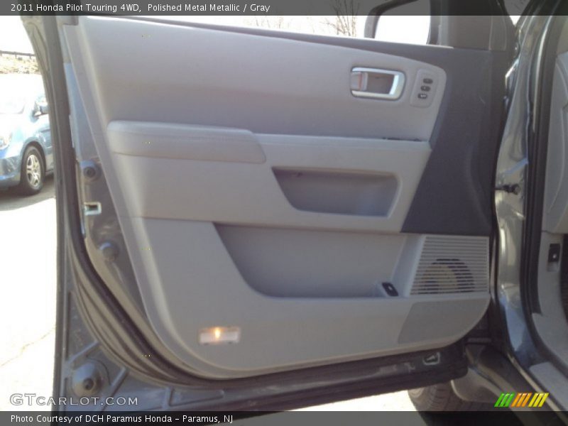 Polished Metal Metallic / Gray 2011 Honda Pilot Touring 4WD
