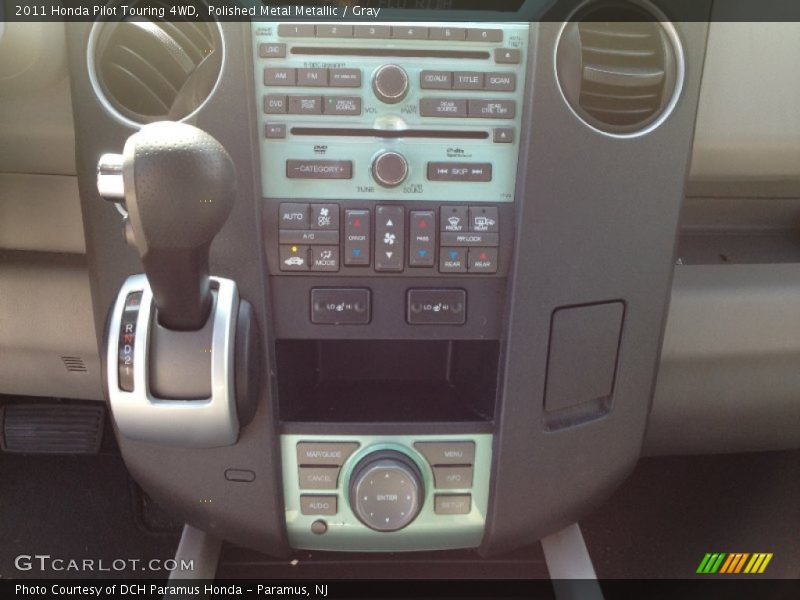 Polished Metal Metallic / Gray 2011 Honda Pilot Touring 4WD