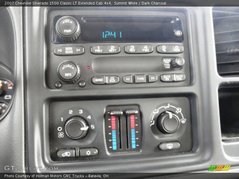 Summit White / Dark Charcoal 2007 Chevrolet Silverado 1500 Classic LT Extended Cab 4x4