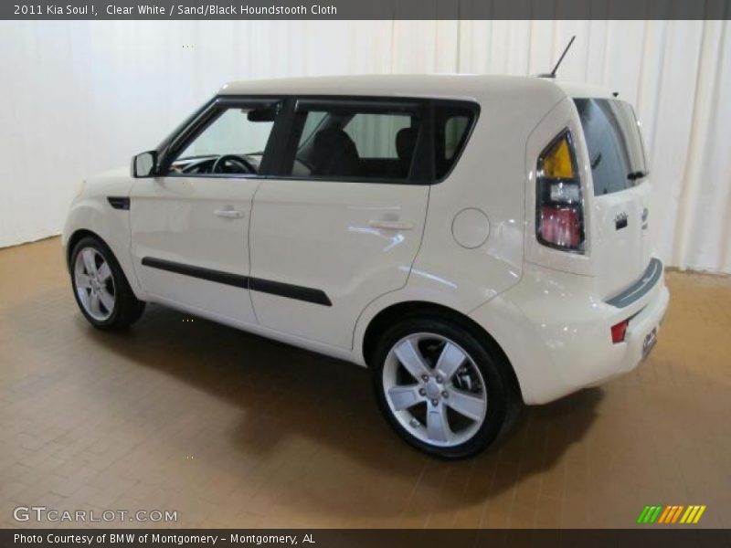 Clear White / Sand/Black Houndstooth Cloth 2011 Kia Soul !
