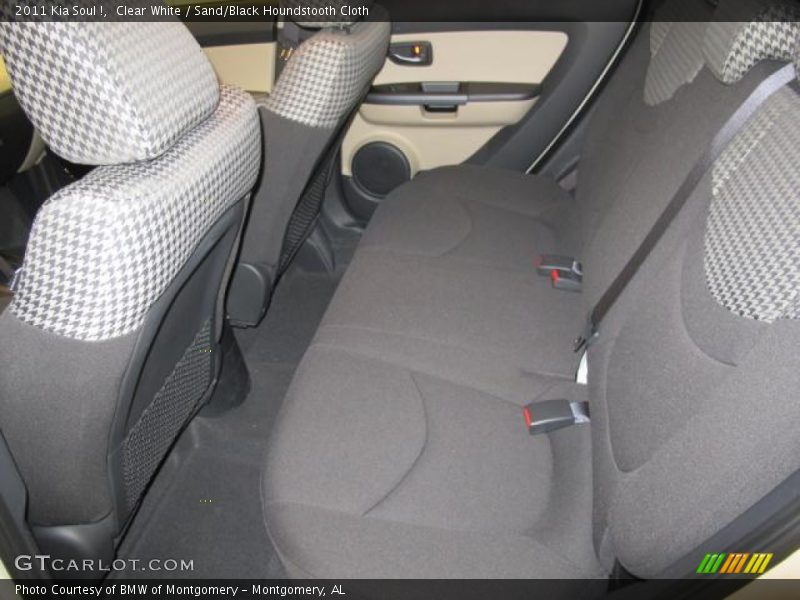 Clear White / Sand/Black Houndstooth Cloth 2011 Kia Soul !