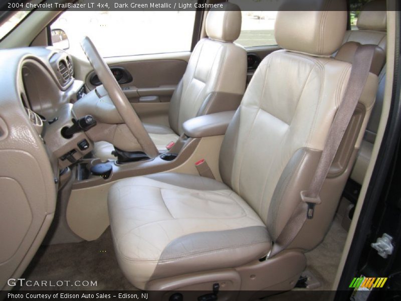 Front Seat of 2004 TrailBlazer LT 4x4