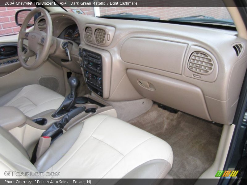 Dashboard of 2004 TrailBlazer LT 4x4