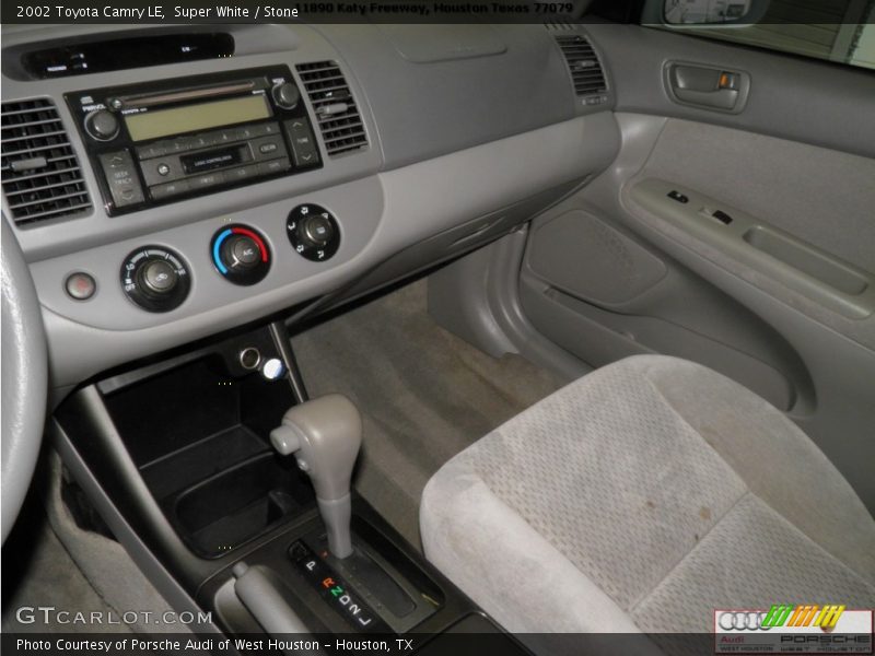 Super White / Stone 2002 Toyota Camry LE