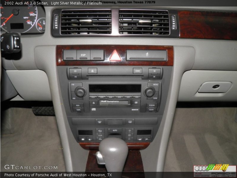 Light Silver Metallic / Platinum 2002 Audi A6 3.0 Sedan