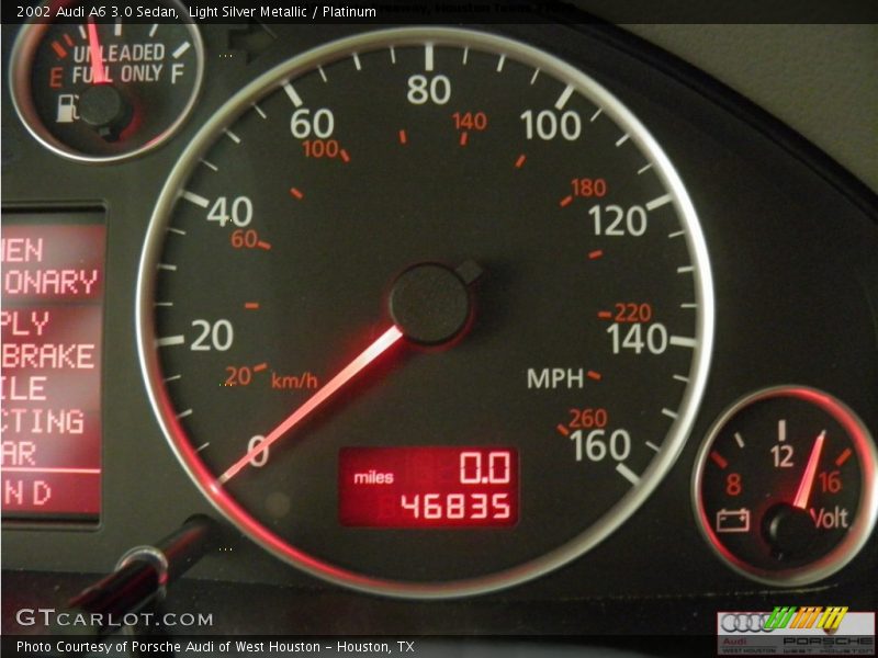 Light Silver Metallic / Platinum 2002 Audi A6 3.0 Sedan